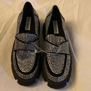 Steve Madden gem platforms size 8 1/2 black and silver $15